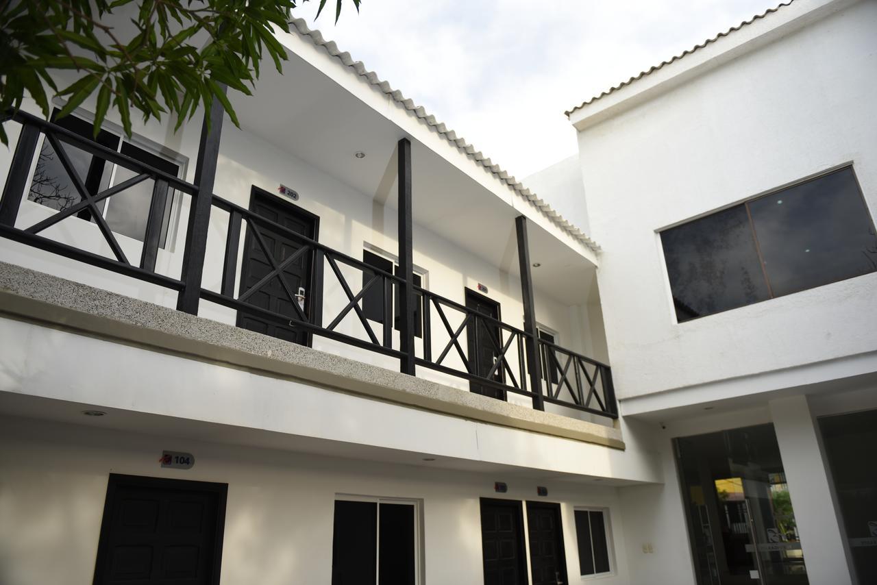 Hotel El Emigrante Puerto Colombia Extérieur photo